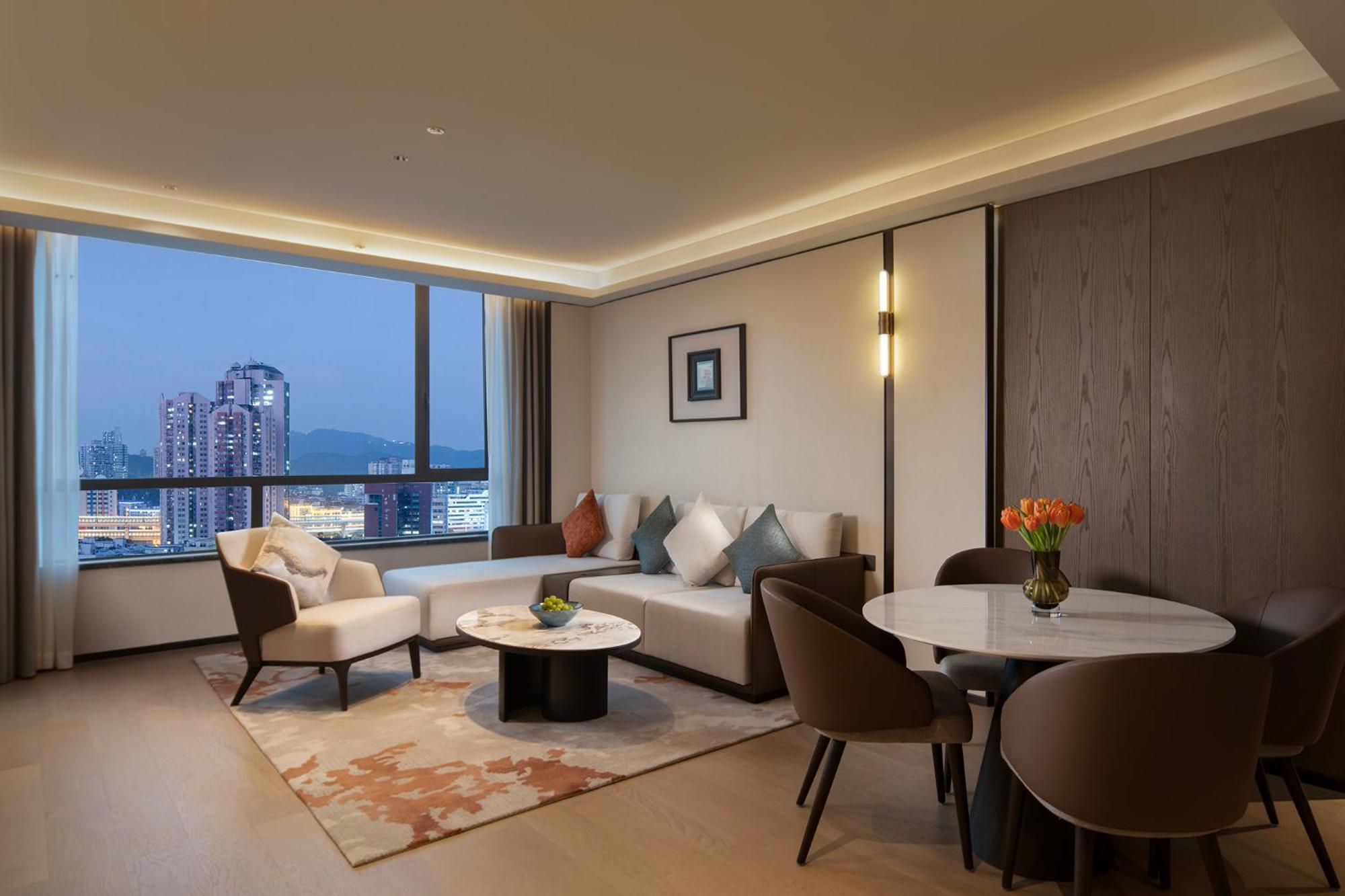 Yuexiu Hotel Guangzhou, Curio Collection By Hilton 외부 사진