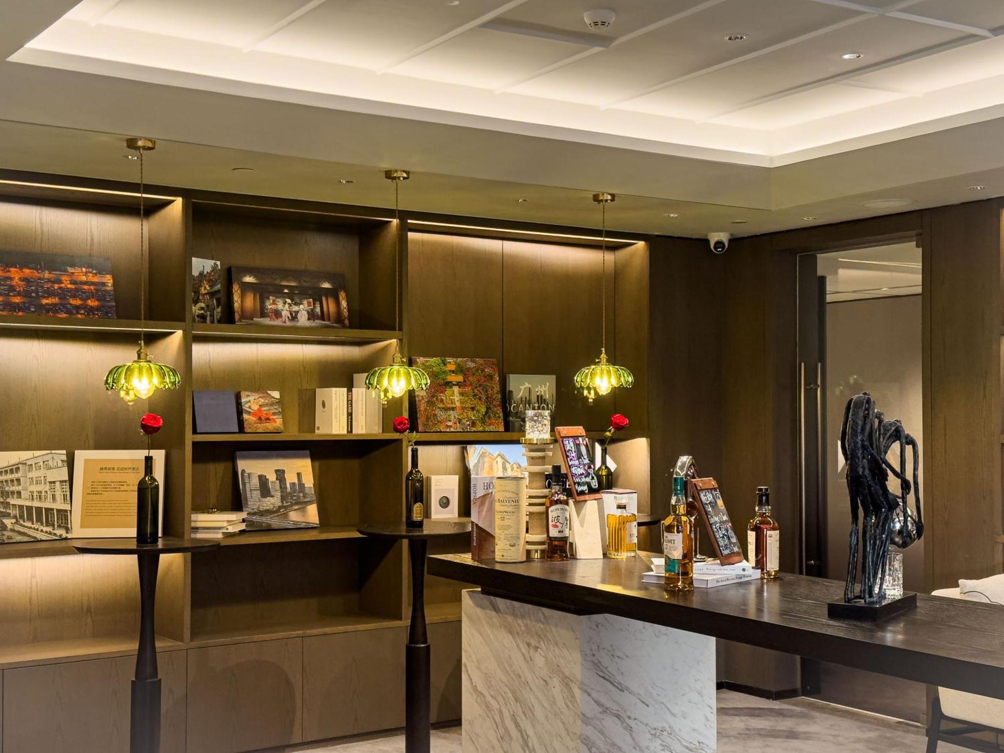 Yuexiu Hotel Guangzhou, Curio Collection By Hilton 외부 사진