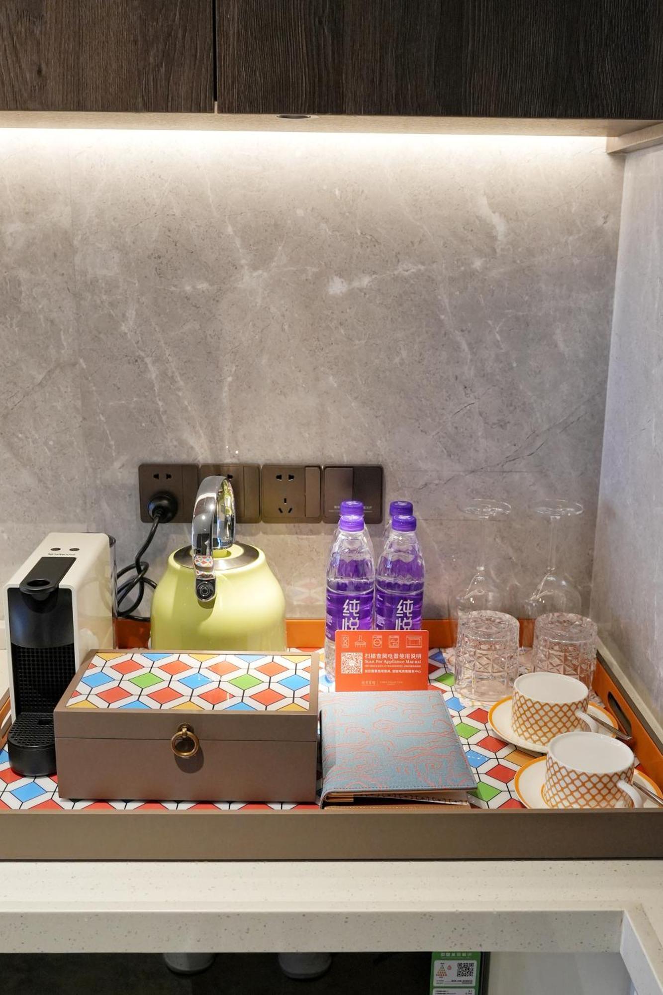 Yuexiu Hotel Guangzhou, Curio Collection By Hilton 외부 사진