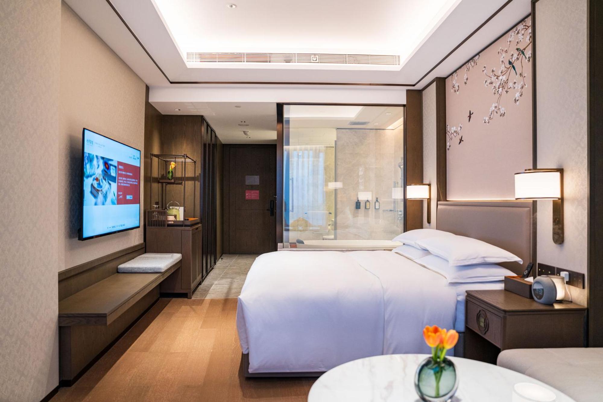 Yuexiu Hotel Guangzhou, Curio Collection By Hilton 외부 사진